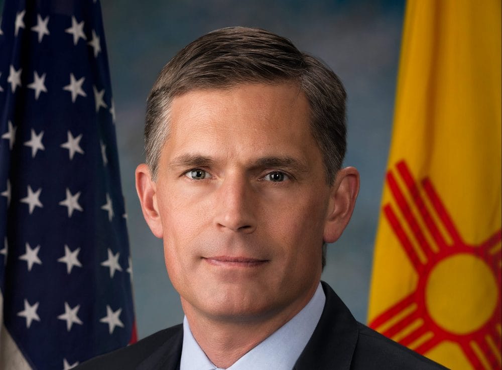 Heinrich backs bipartisan bill to increase sanctions on Russia over Ukraine war