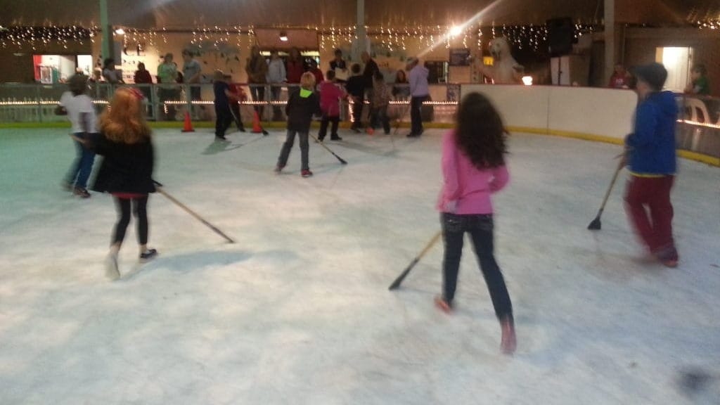 Doña Ana County ice skating rink now open for winter season