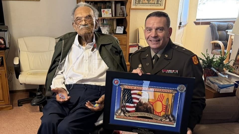 Oldest living U.S. veteran James C. Flowers honored at Las Cruces home