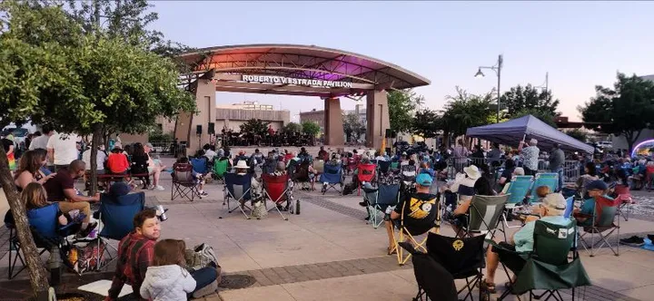 Darren Cordova y Calor to headline Las Cruces Mother's Day concert